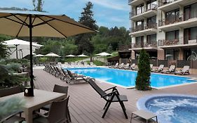 Best Western Plus Paradise Hotel Dilijan